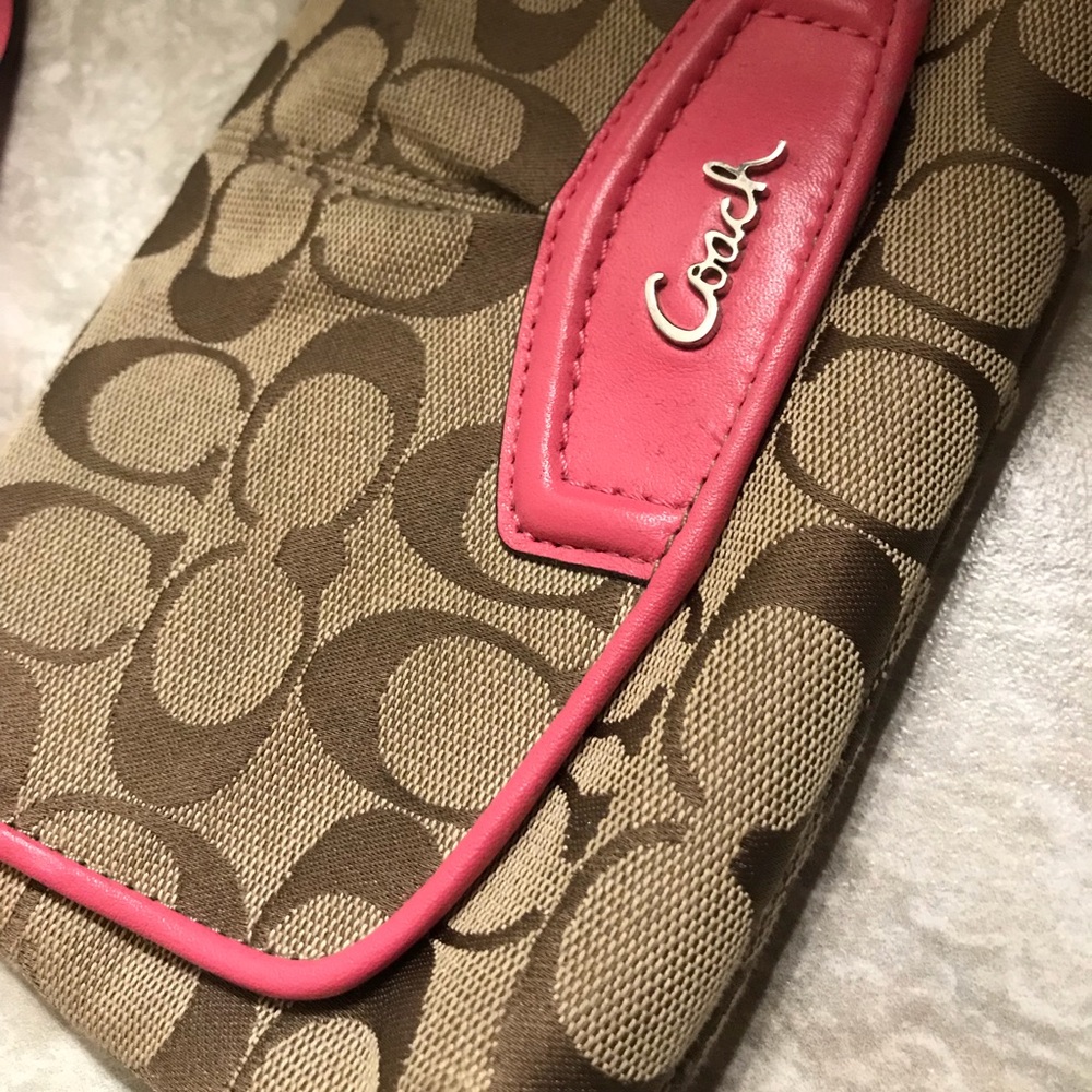 Coach Wallet - Picture 2 of 3